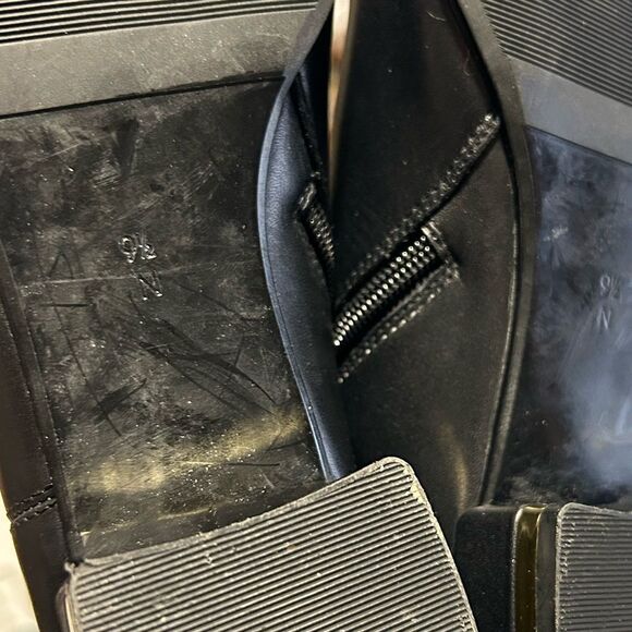 Vaneli Black Leather Ankle Boots with Gold Heel and Side Detail - Picture 9 of 9